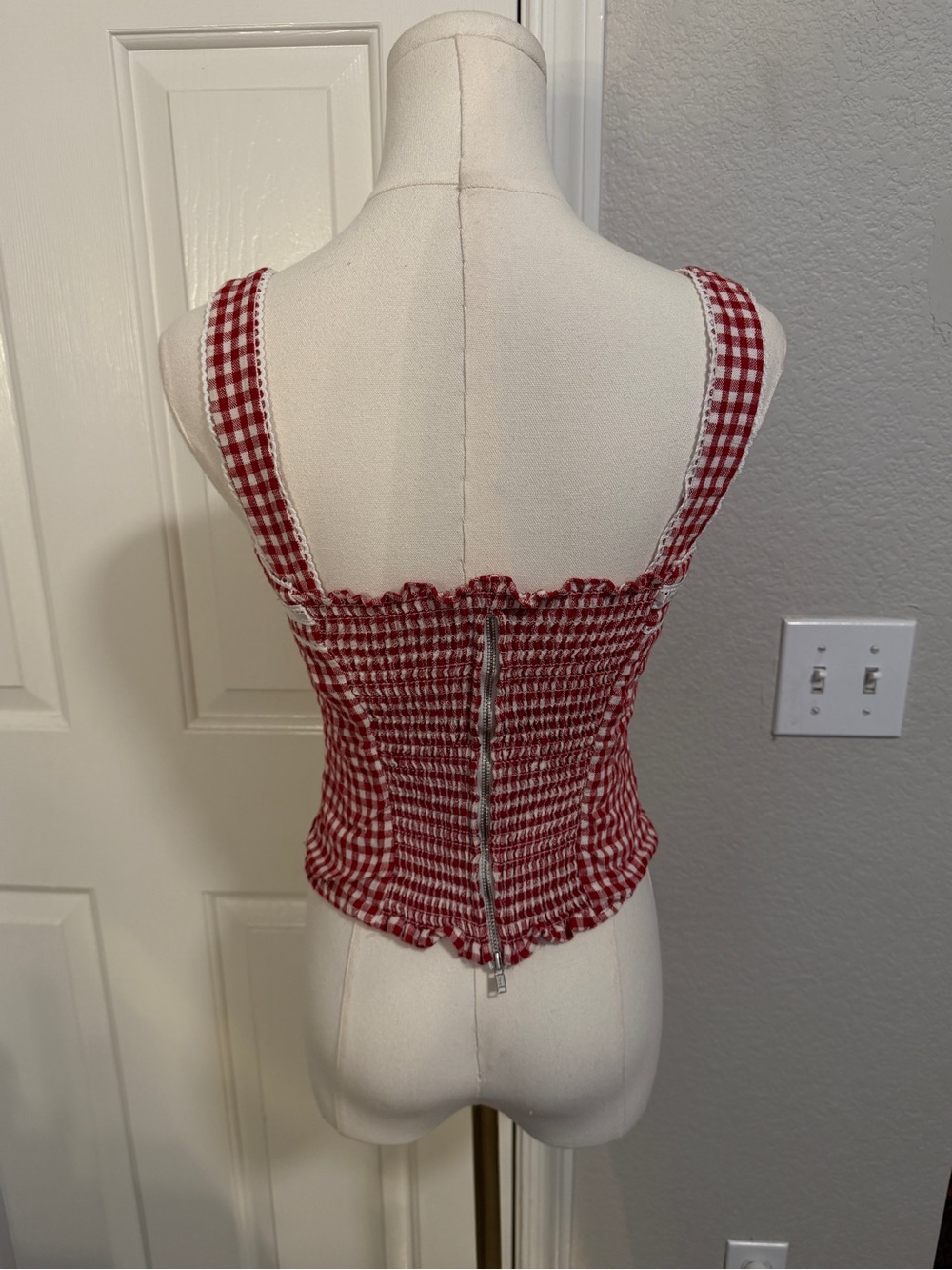 Reformation Red Gingham Lace-Trim Square Neck Crop Top - Picture 4 of 5